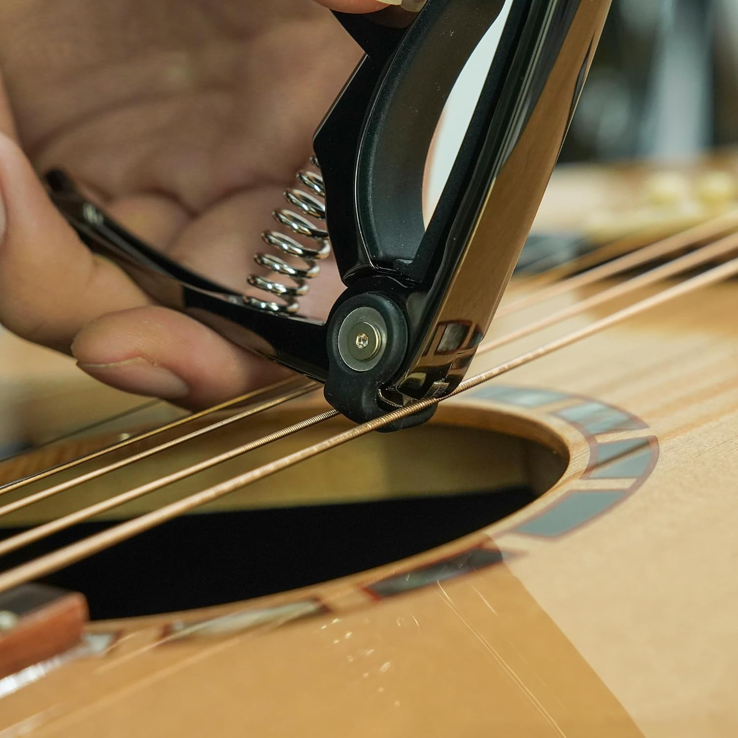 4-in-1 Gitarren-Capo für 6-Sai – Musical Instruments Easy Bewertung und Preis